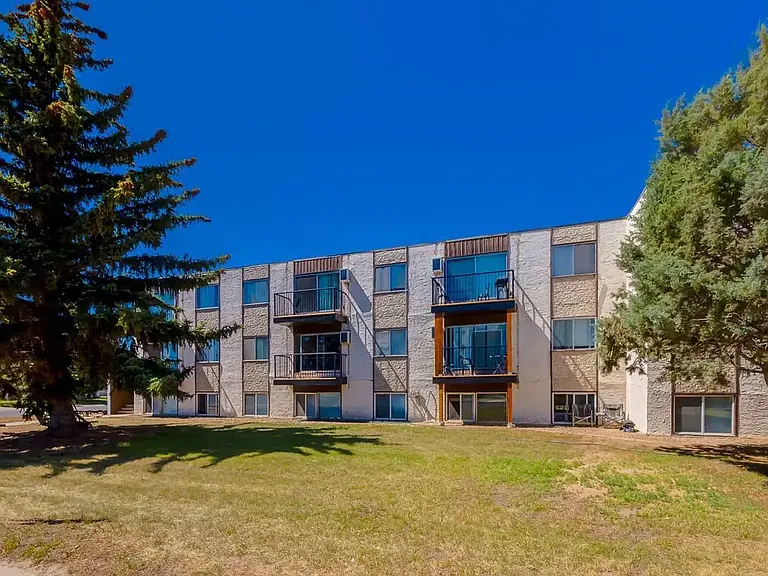 2398 Southview Dr SE — Photo 10