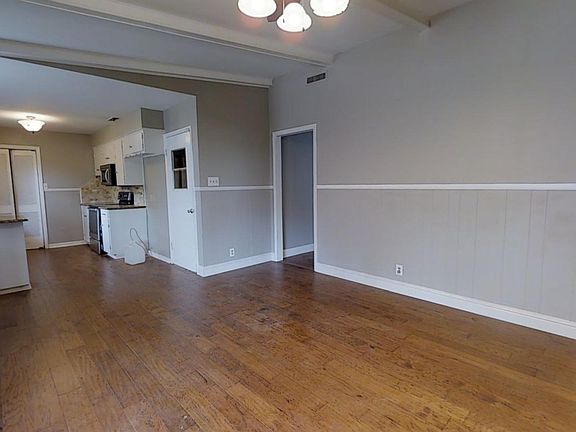 4th image of 2927 S Keaton Ave