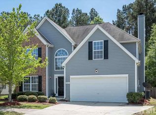 921 Avent Meadows Ln, Holly Springs, NC 27540