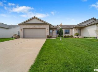 3304 Mackinaw Ln, Springfield, IL 62711