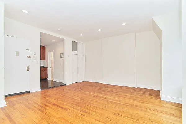 Rented by Living New York | media 2