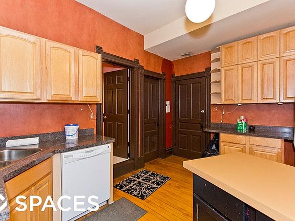 2nd image of 1813 N Milwaukee Ave #3FRONT