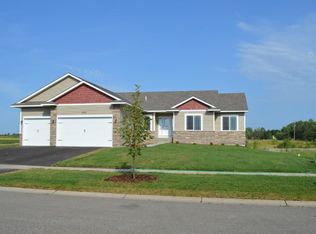 250 Winkler Trl, Cologne, MN 55322