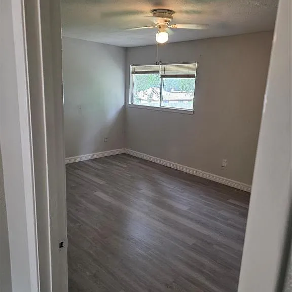 10343 Huntington Place Dr — Photo 18