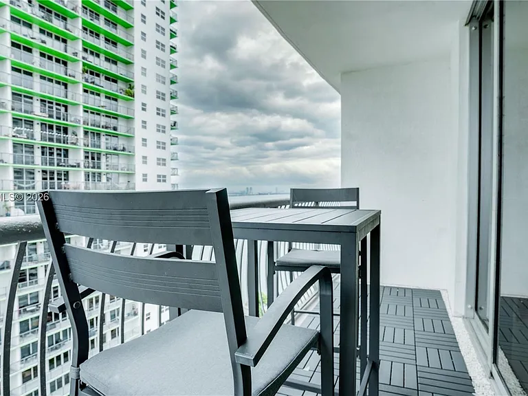 1750 N Bayshore #2507 — Photo 10
