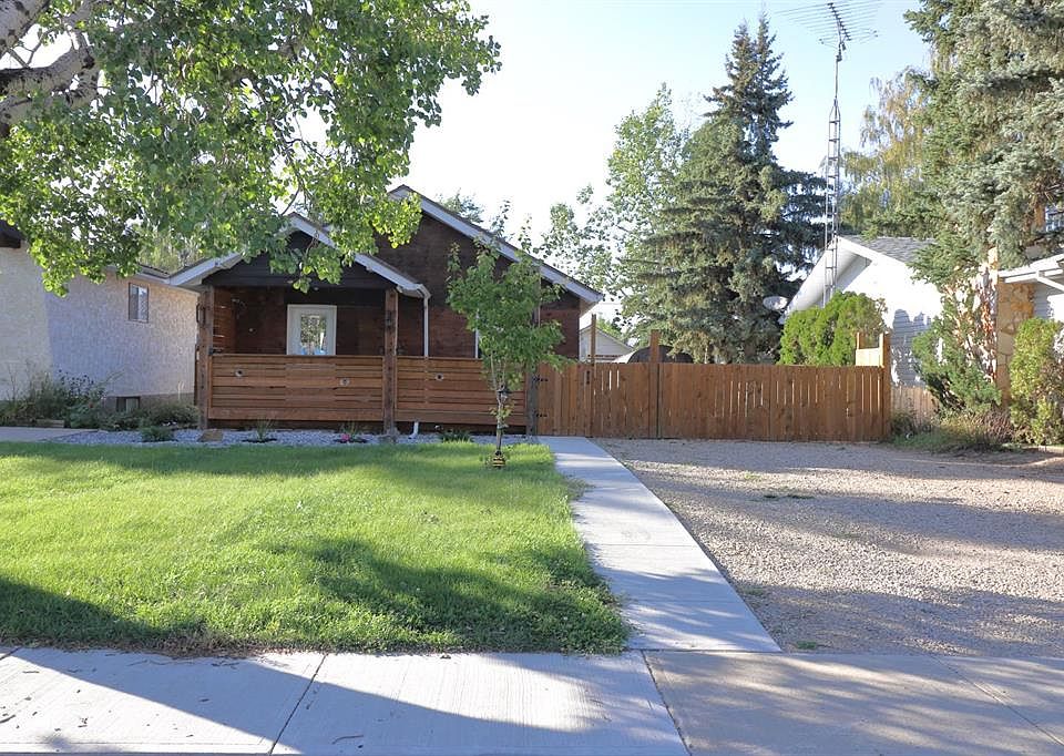 1st image of 314 SE 4th St S