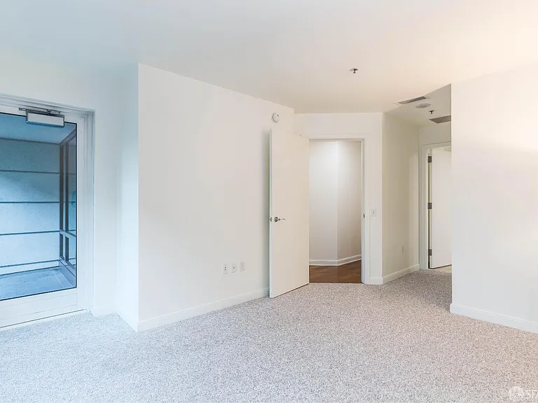 489 Harrison St #301 — Photo 19