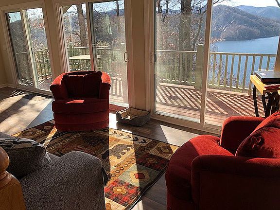 Living Room, main floor
