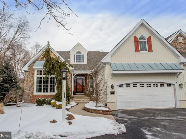 5824 Hickory Hollow Ln, Doylestown, PA 18902