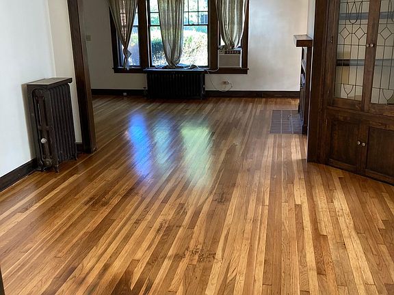 4th image of 13899 Clifton Blvd #1