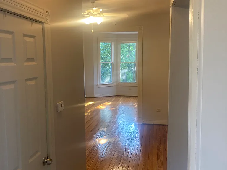 2043 N Sawyer Ave #2 — Photo 17