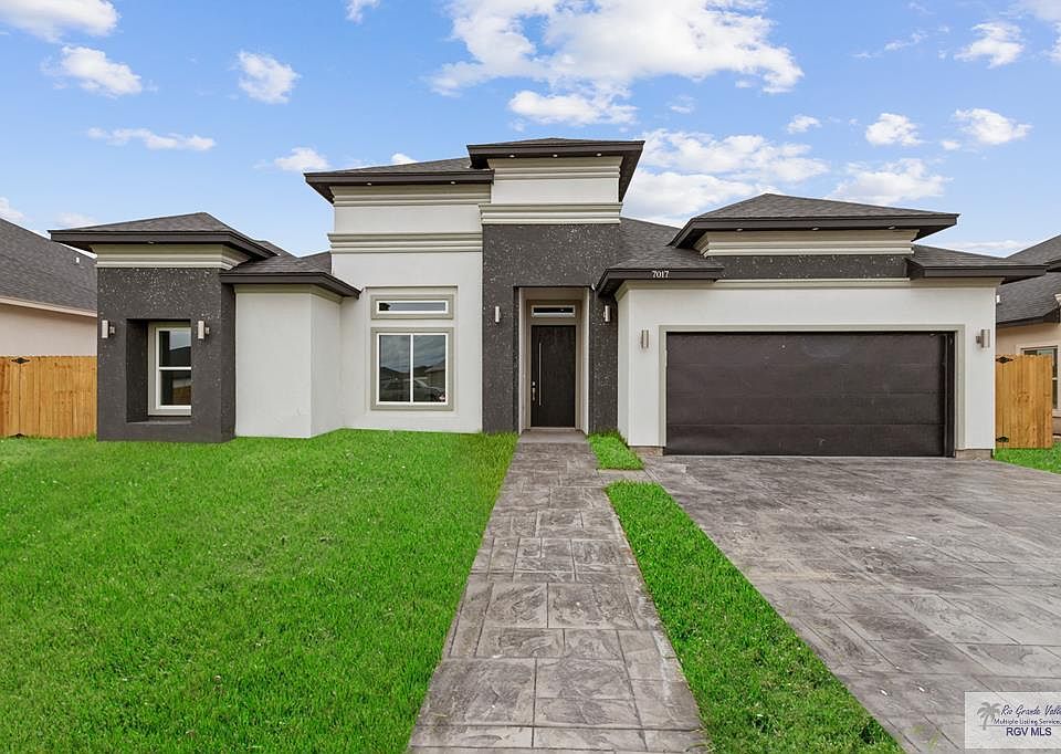 1st image of 7017 Heliconia Dr