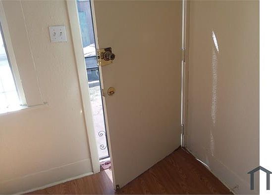 5th image of 5150 1/2 Arlington Ave