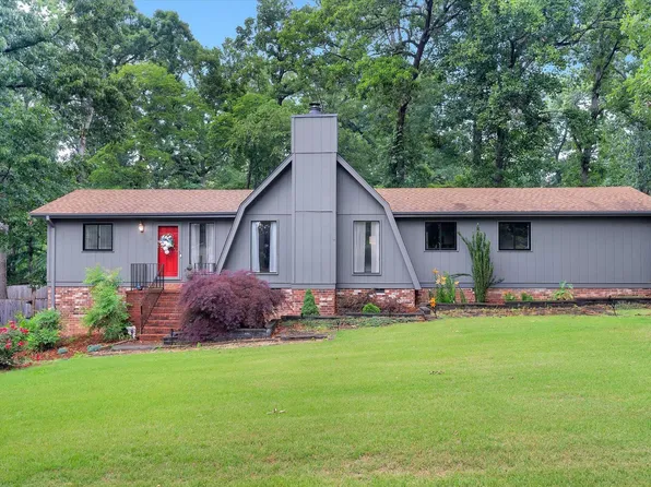 127 White Oak Dr, Easley, SC 29642