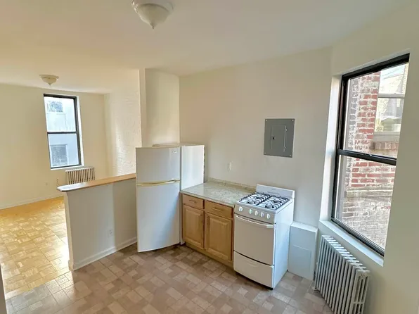 344 East 62nd Street image 1 of 10