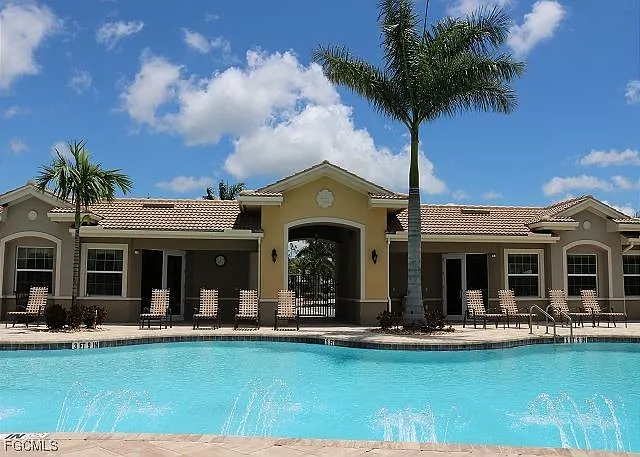 10850 Alvara Point Dr — Photo 23