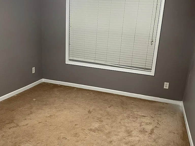Secondary bedroom #1