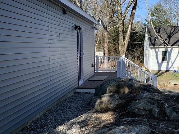 5th image of 8 Willow Ln