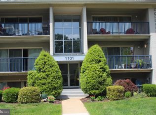 1101 Primrose Ct APT 203, Annapolis, MD 21403