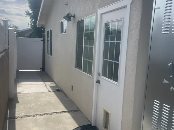 1211 N Cucamonga Ave #B, Ontario, CA 91764