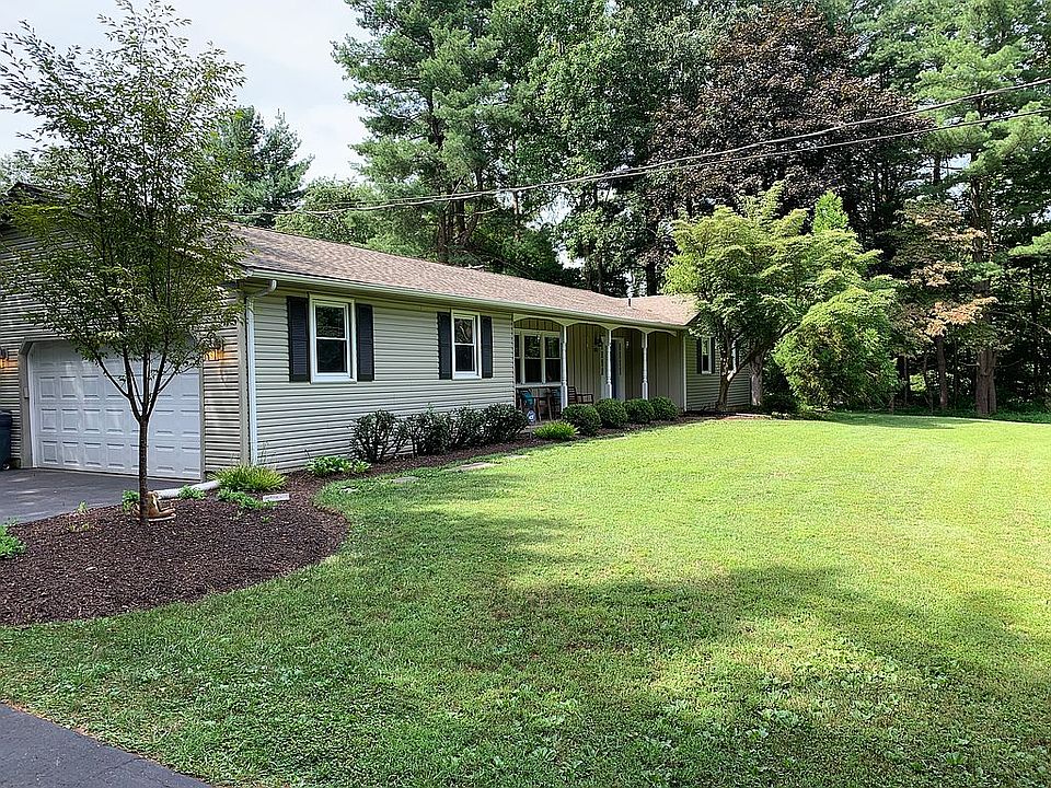 2nd image of 145 Woodview Dr