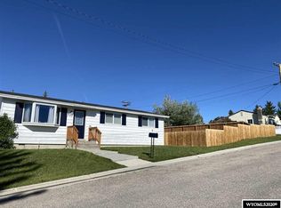 501 Beech Ave, Kemmerer, WY 83101