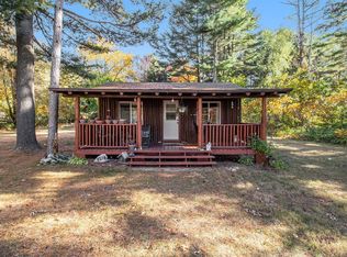 5578 S Apache Cir, New Era, MI 49446