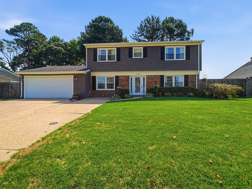 1648 Ashton Dr