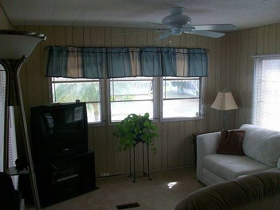 Furnish Livingroom