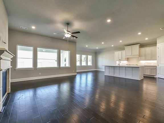 Plan 5009 great room