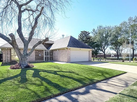 2nd image of 14531 Swanfield Dr