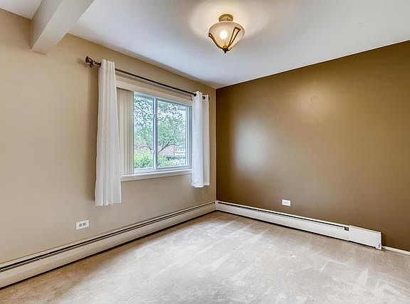 3rd image of 2403 E Olive St APT 1I