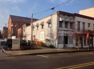 210 Main St, Aurora, IN 47001