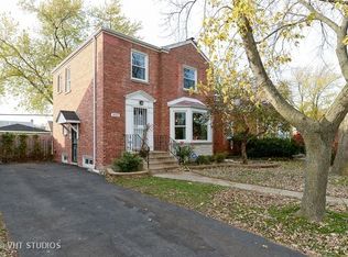 5052 N Mulligan Ave, Chicago, IL 60630