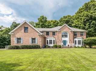 2 Natures Ct, Flanders, NJ 07836