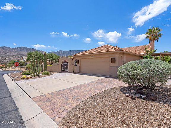 2nd image of 65885 E Desert Ridge Dr