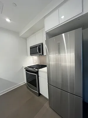 Rented by The Dermot Realty Management Company | media 23