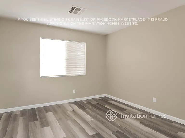 1054 Whispering Birch Ave — Photo 12