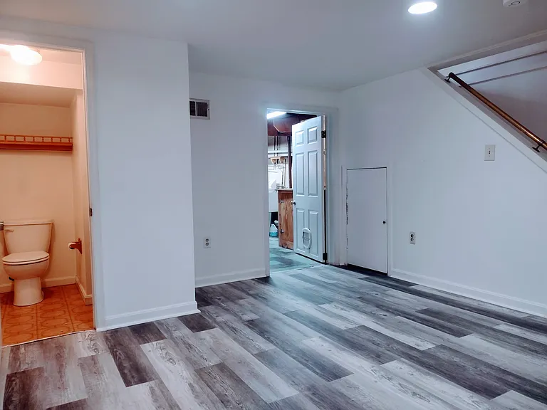 8312 Dalesford Rd — Photo 32