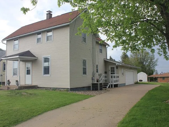 410 W Main St, Dickeyville, WI 53808