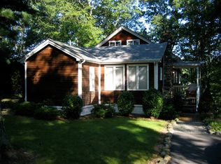 11 Birch Rd, Bloomingdale, NJ 07403