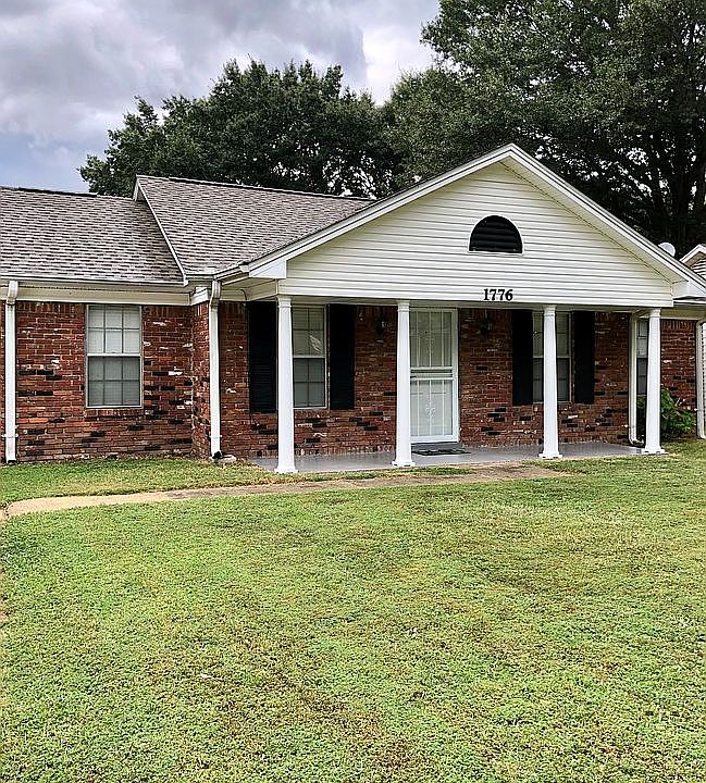 1st image of 1776 Brookhaven Dr
