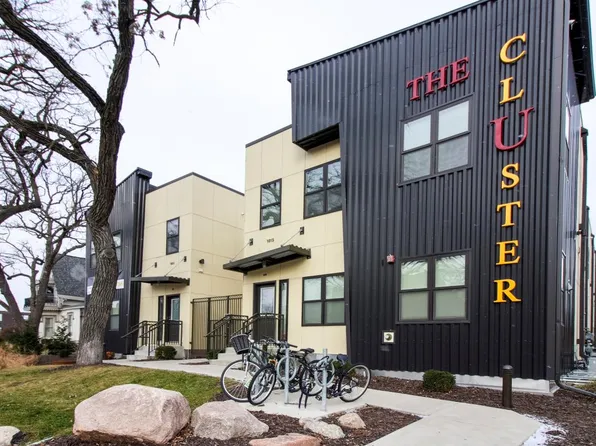 1011 4th St SE, Minneapolis, MN 55414