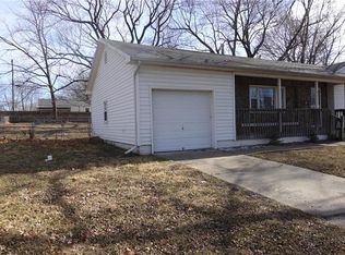 5711 Blue Ridge Cut Off Rd, Raytown, MO 64133