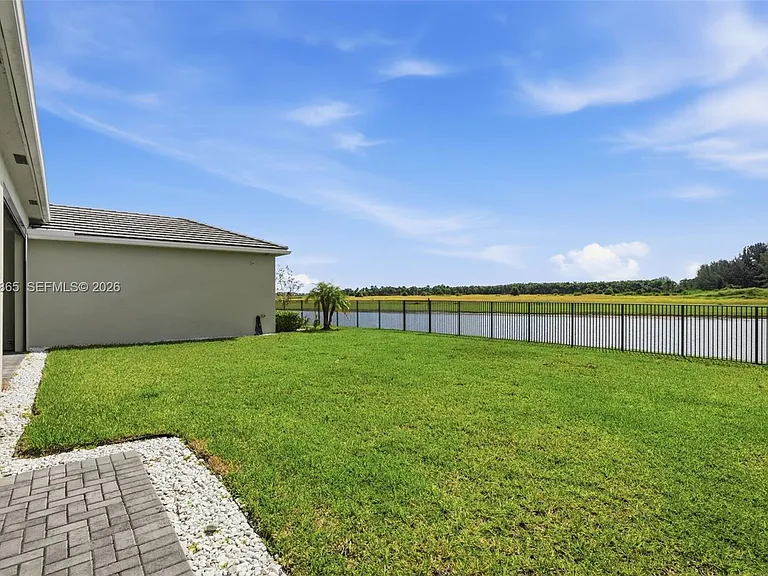 4662 Estates Cir — Photo 88