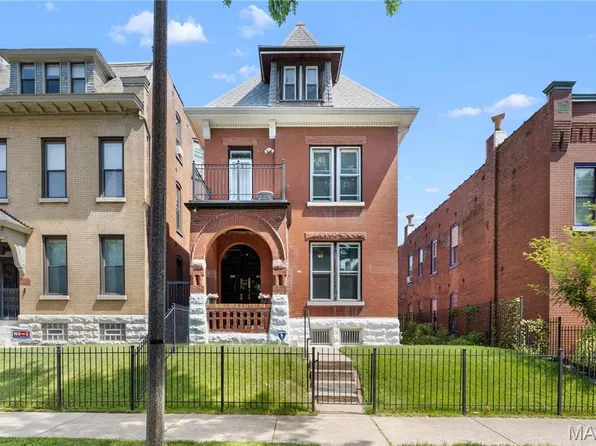 2807 Accomac St, Saint Louis, MO 63104