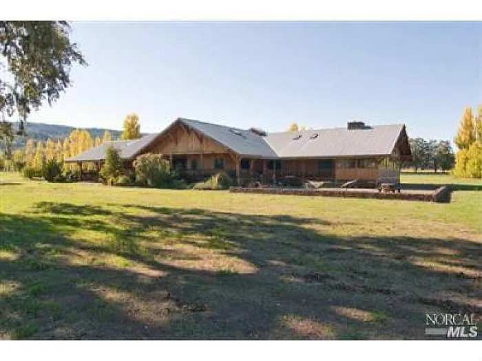 5400 Chiles Pope Valley Rd photo 1