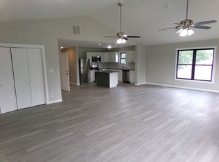 225 N Doris St #B, Wichita, KS 67212