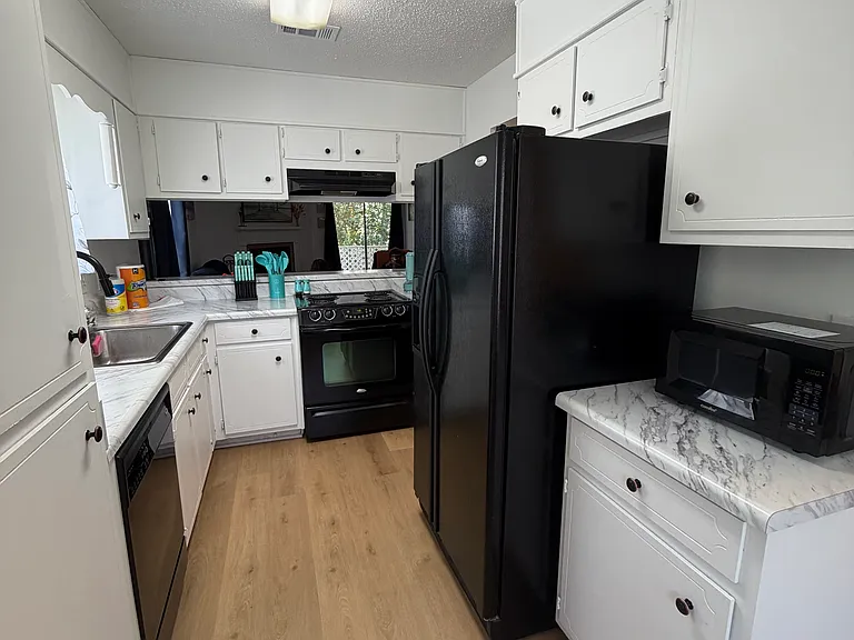 1500 E Johnson Ave #203 — Photo 5