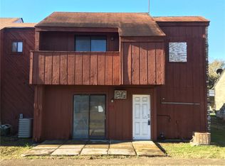 11 Logans Run, Wimberley, TX 78676